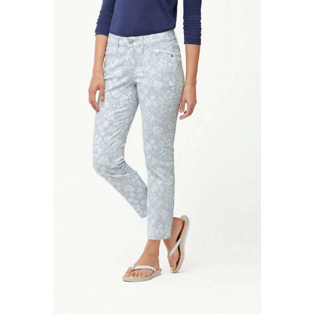 Tommy Bahama 28×28 Monstera Mash Print Skinny Ankle Jeans in Fresh Air Wash